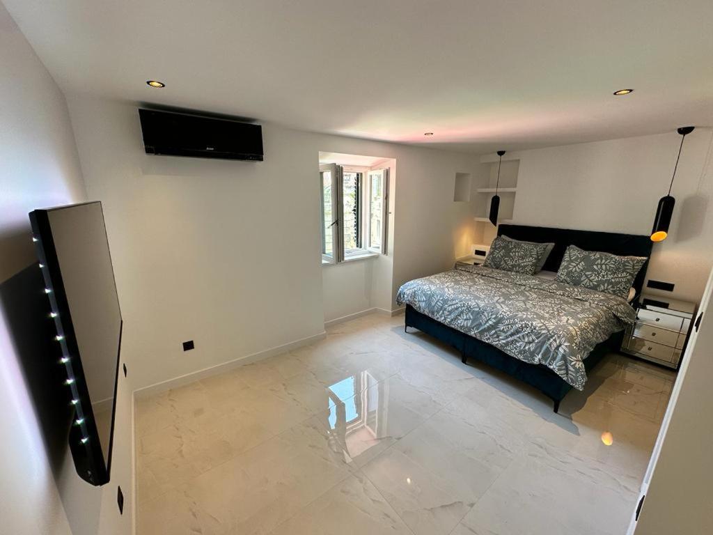 Madonna Luxury Rooms Сплит Екстериор снимка